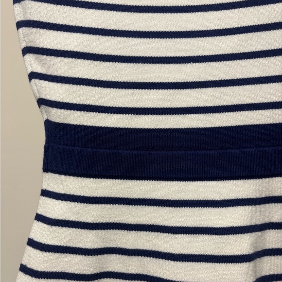 Trina Turk Sleeveless Striped Knit Dress White & Navy Blue Fitted Career - Picture 4 of 5